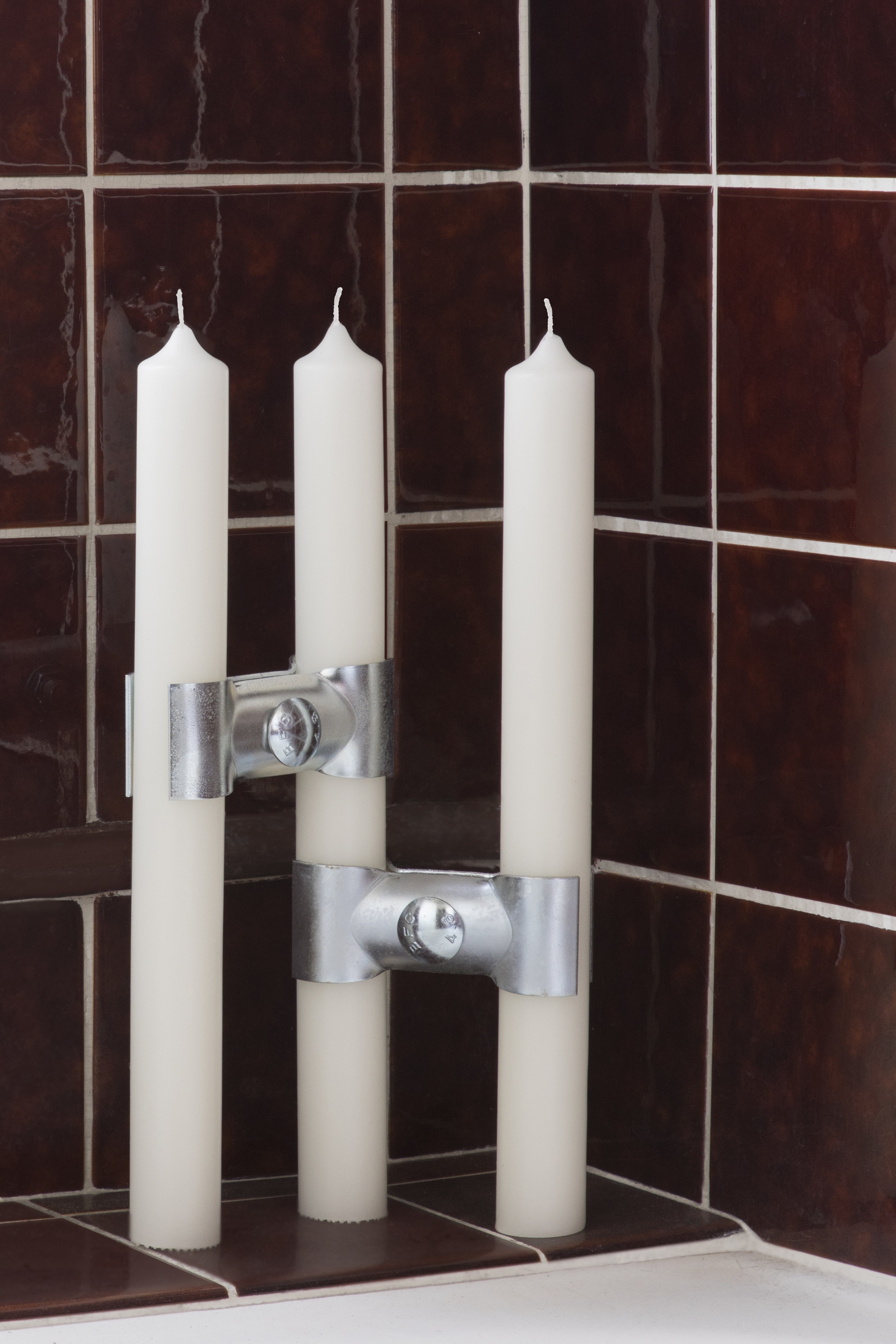 Lisa Ertel, *Chantier Chandelier*, wax, galvanised steel, 40×4,5×4,5cm