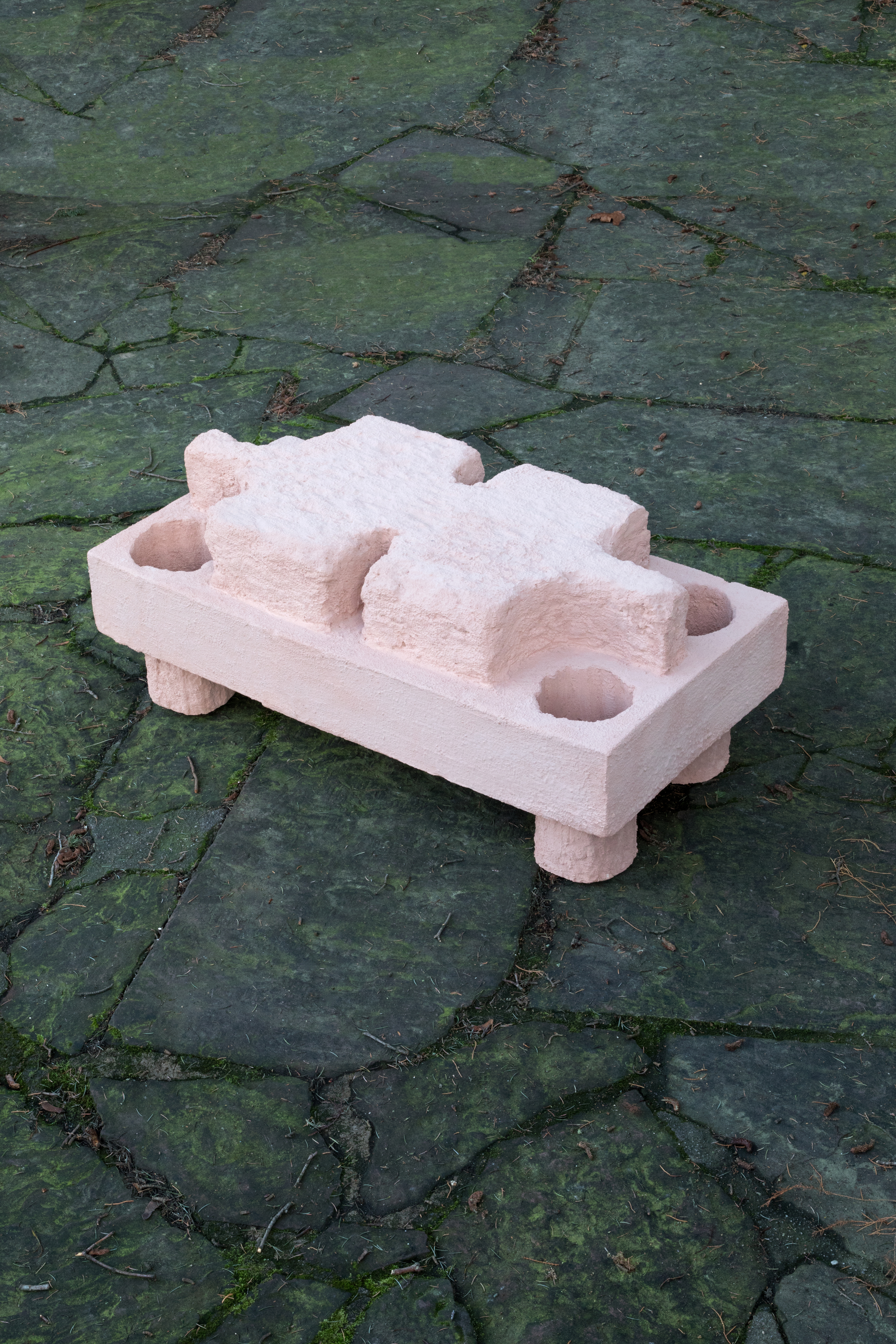 Jannis Zell, *Devil's Table 1*, Styrofoam, pigments, sand stone powder