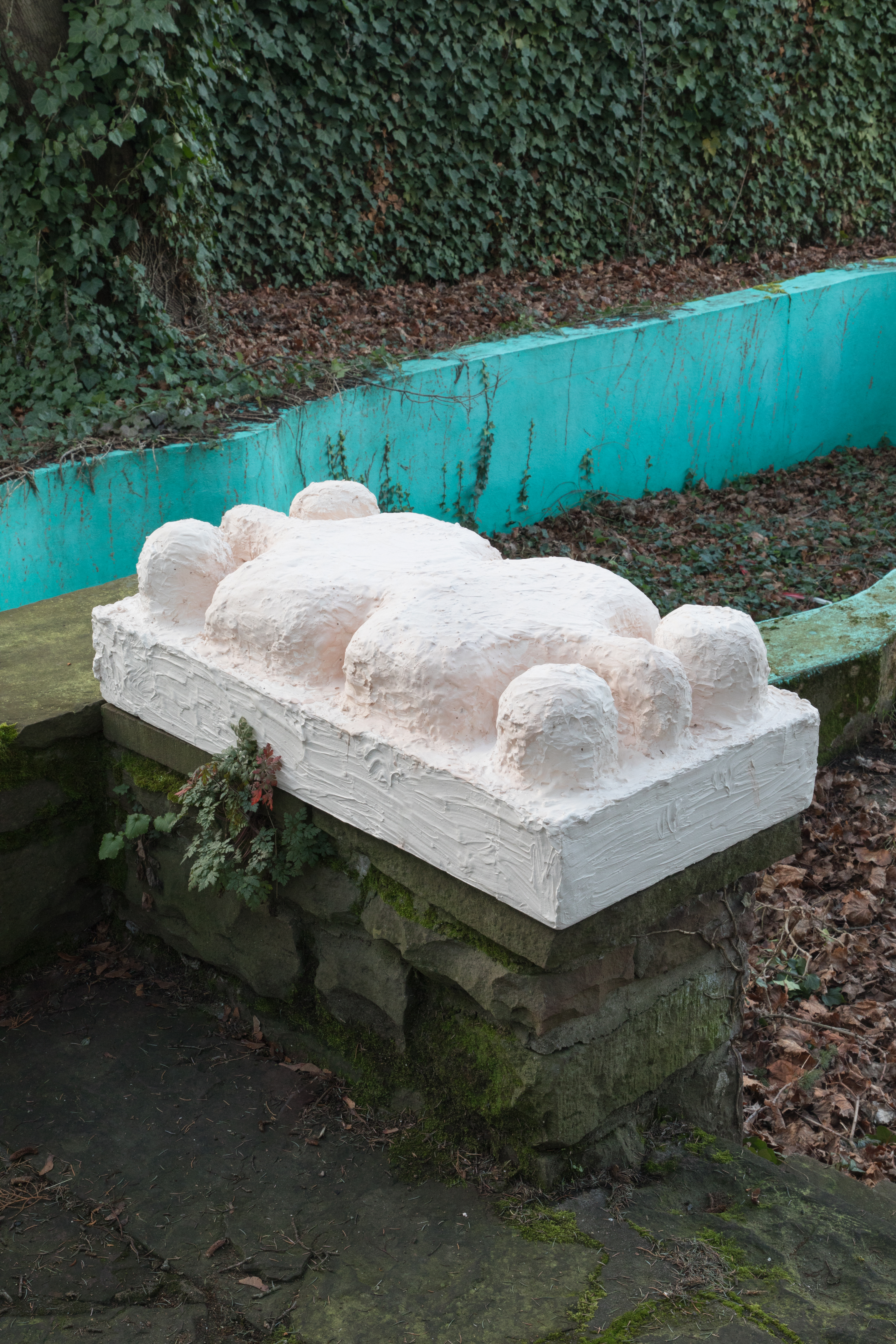 Jannis Zell, *Devil's Table 2*, 100×50×28cm